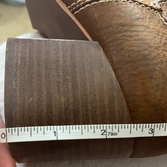 UGG women’s 10 Annie Western Preppy Fall Ankle Boots  in Brown Leather - Picture 2 of 9